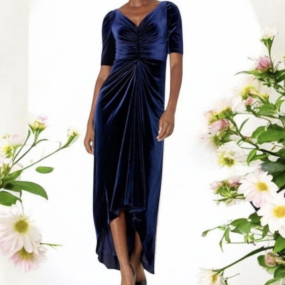 Adrianna Papell Navy Velvet Hi Low Gown V Neck Ruched Bodice NWT Sz 12 - Picture 1 of 8